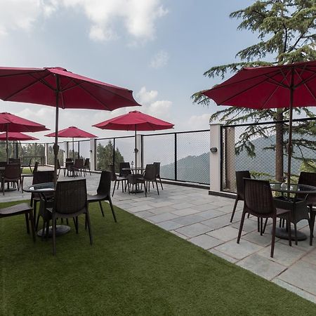 Hotel Seven Oaks Дехрадун Экстерьер фото