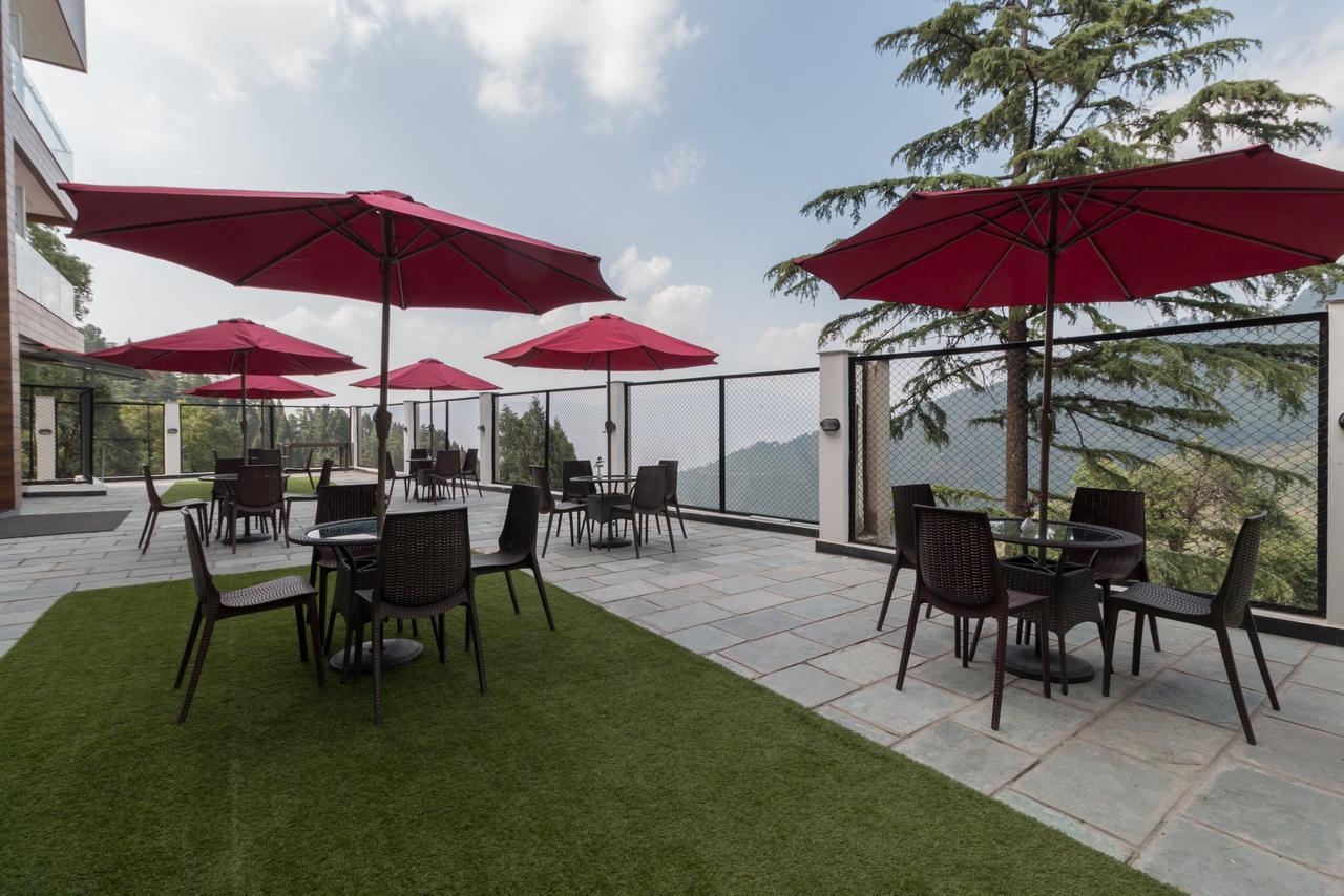 Hotel Seven Oaks Дехрадун Экстерьер фото